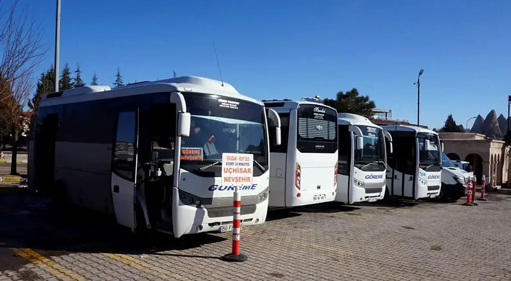 Bus from Göreme to Uçhisar