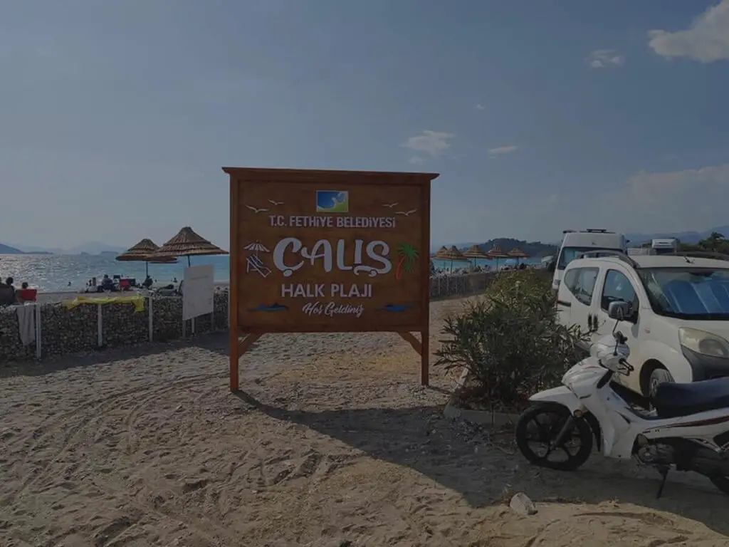 Calis Public Beach: Location and Facilities Accessible to All